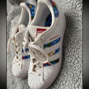 Adidas Superstar Sneakers - Floral